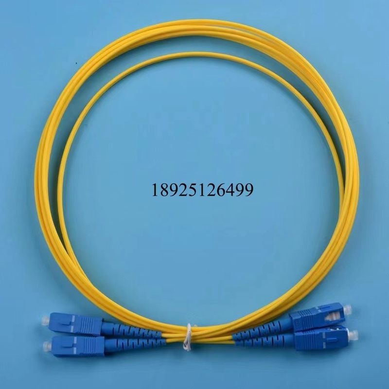 Tipos de relação de alta qualidade SC/LC do cabo de remendo de Direct Fiber Optic do fabricante, escala 1.5m-30m LSZH do comprimento