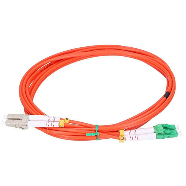 Cabo de remendo blindado alaranjado da fibra ótica de OM3 OM5, cabo de remendo do SC UPC